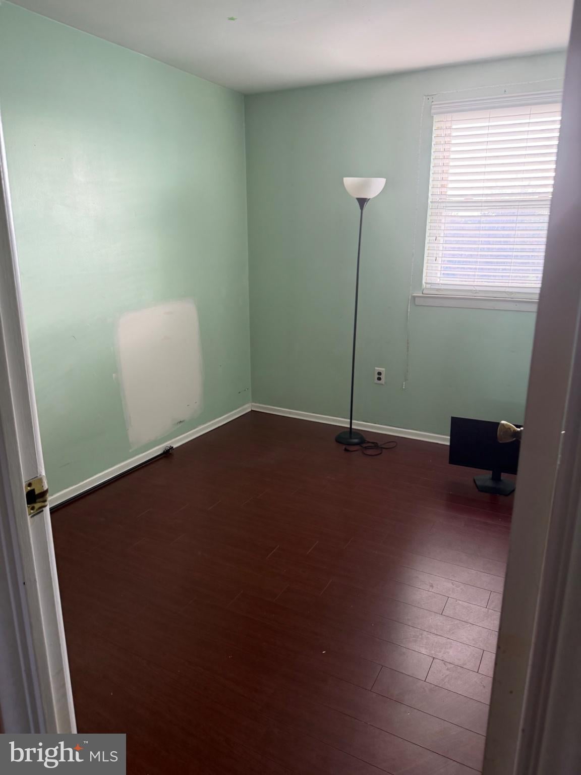 4112 CARTERET DRIVE