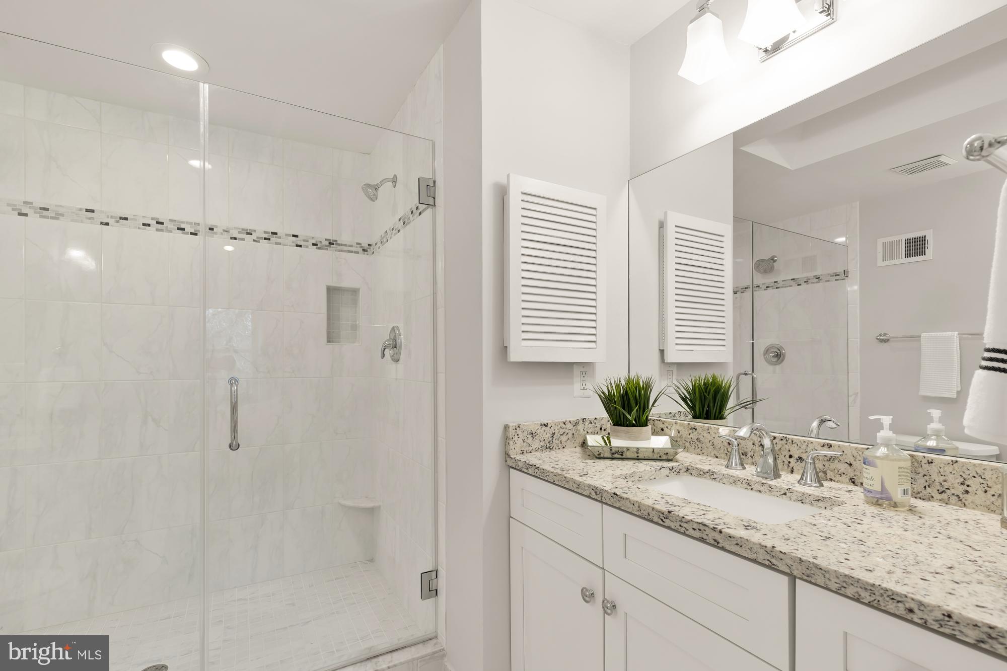 CRESTBERRY - Residential