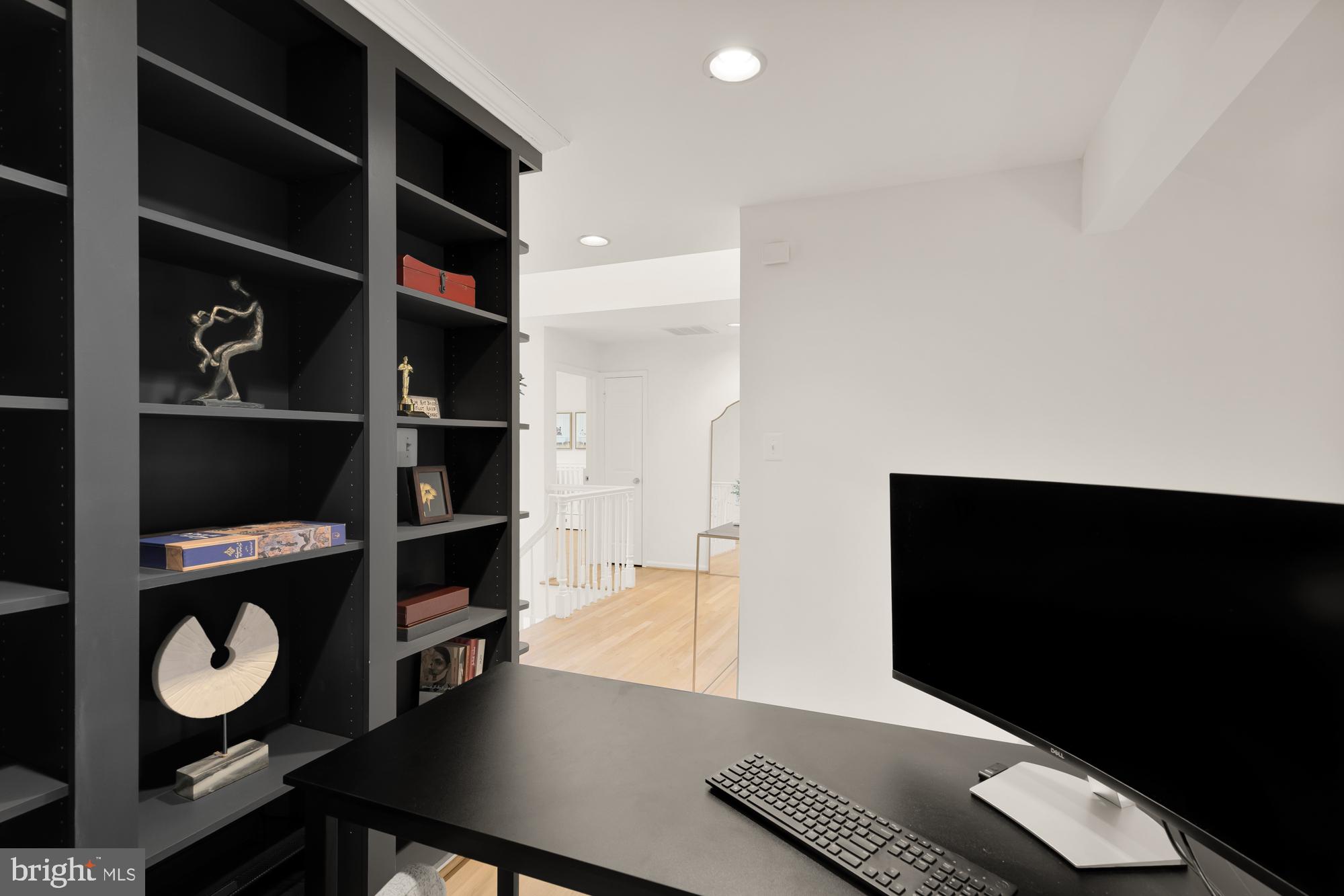 CRESTBERRY - Residential