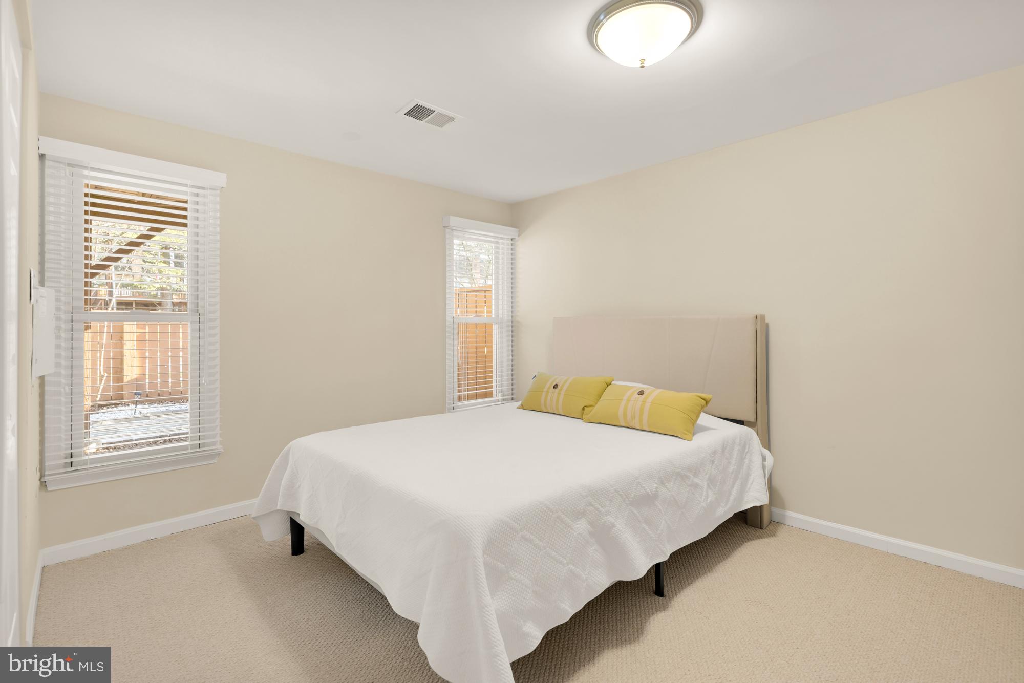 CRESTBERRY - Residential