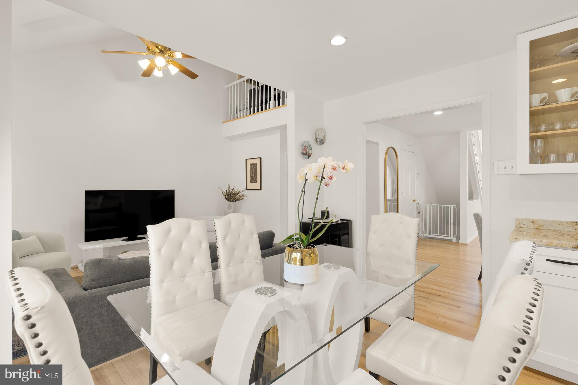 CRESTBERRY - Residential