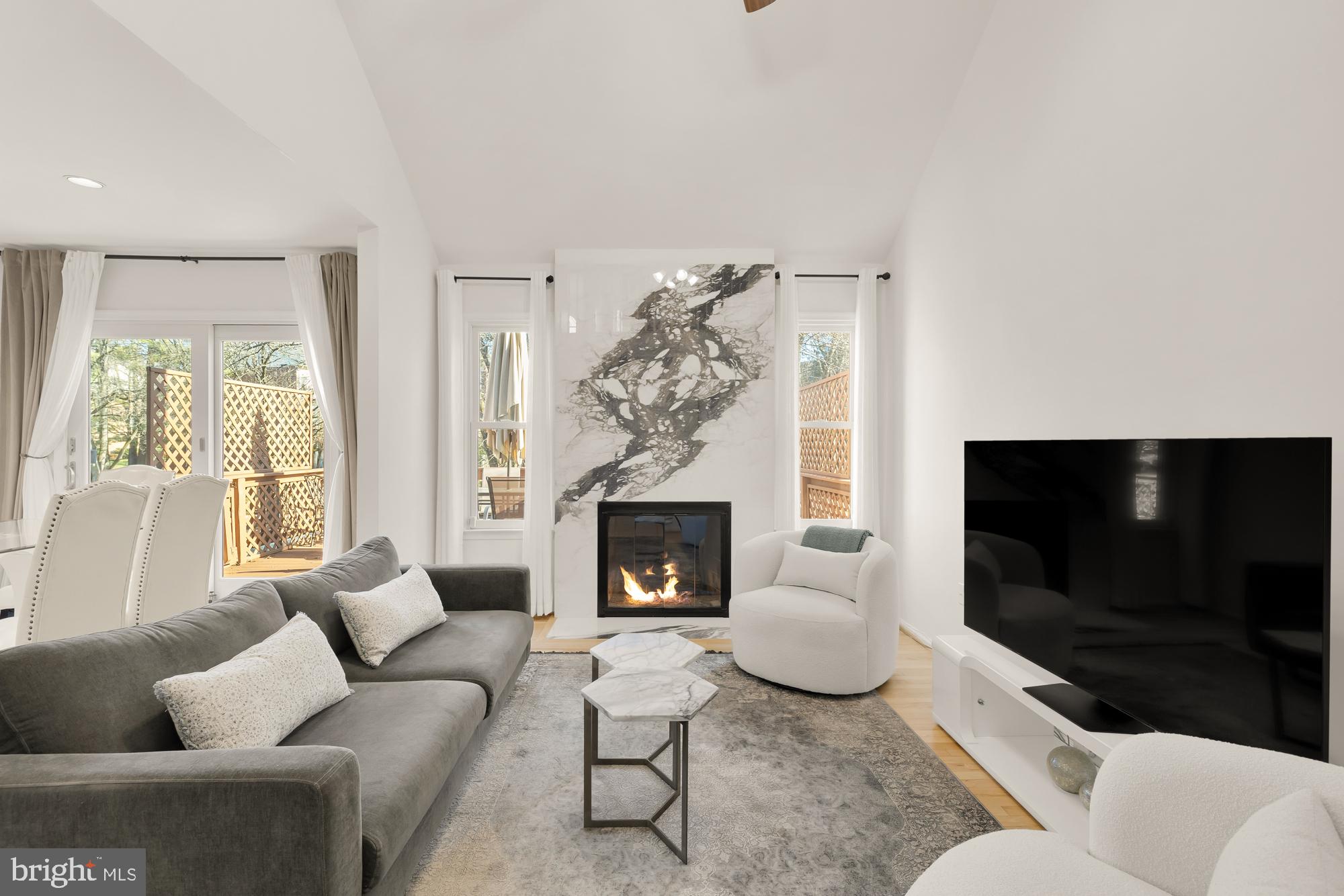 CRESTBERRY - Residential