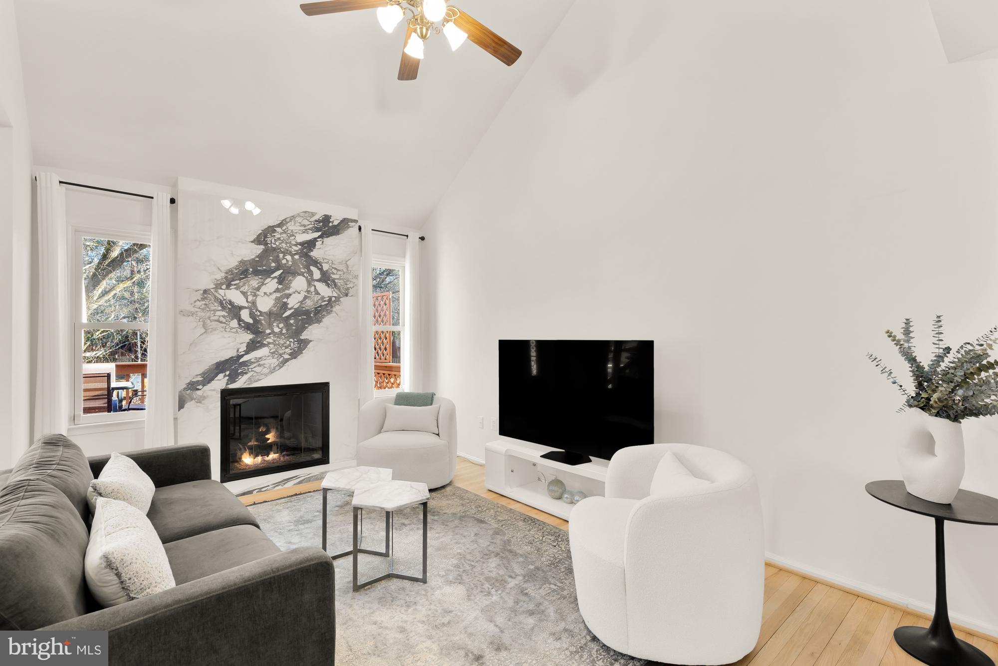 CRESTBERRY - Residential