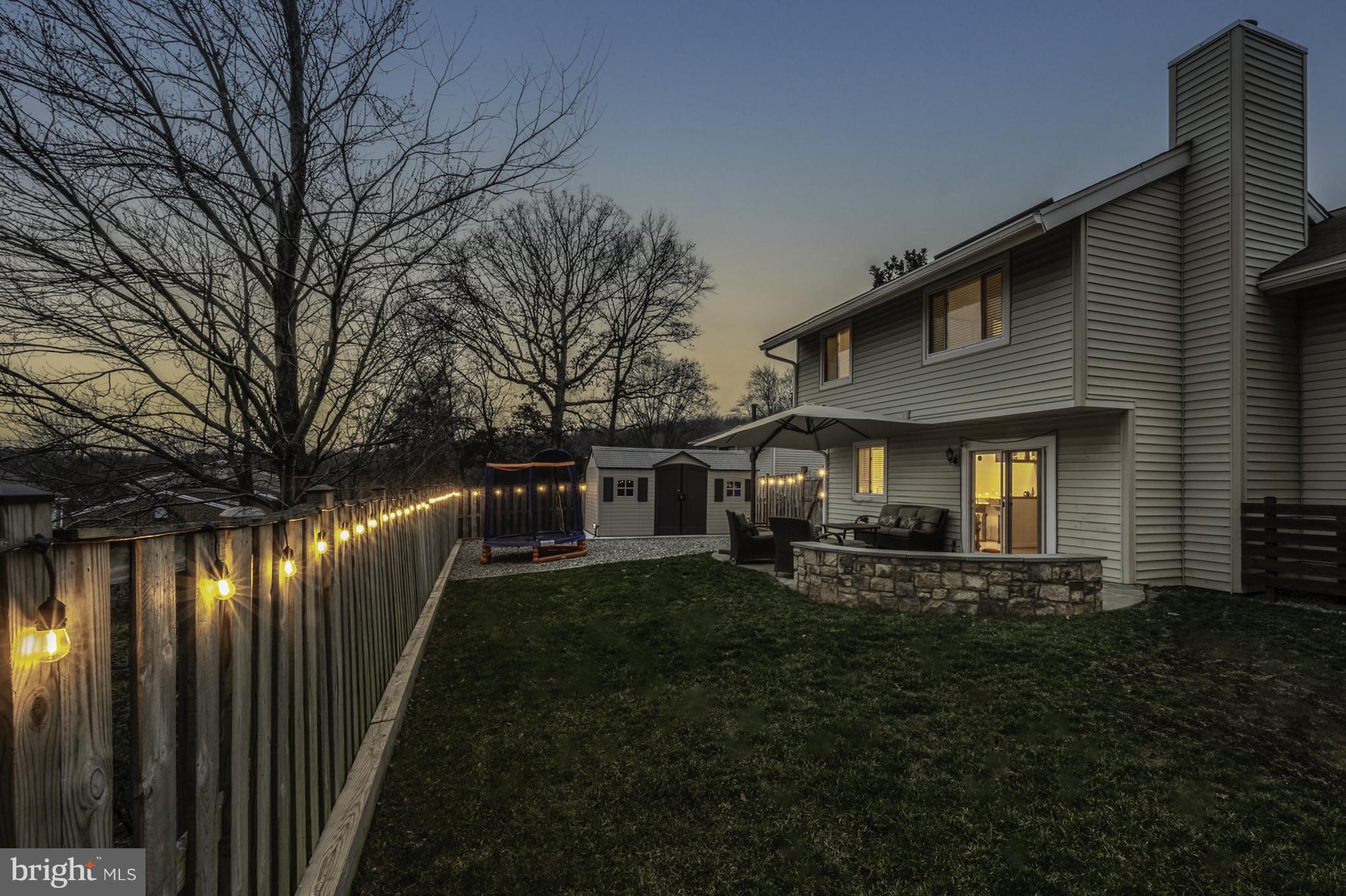 STONEYBROOKE - Residential