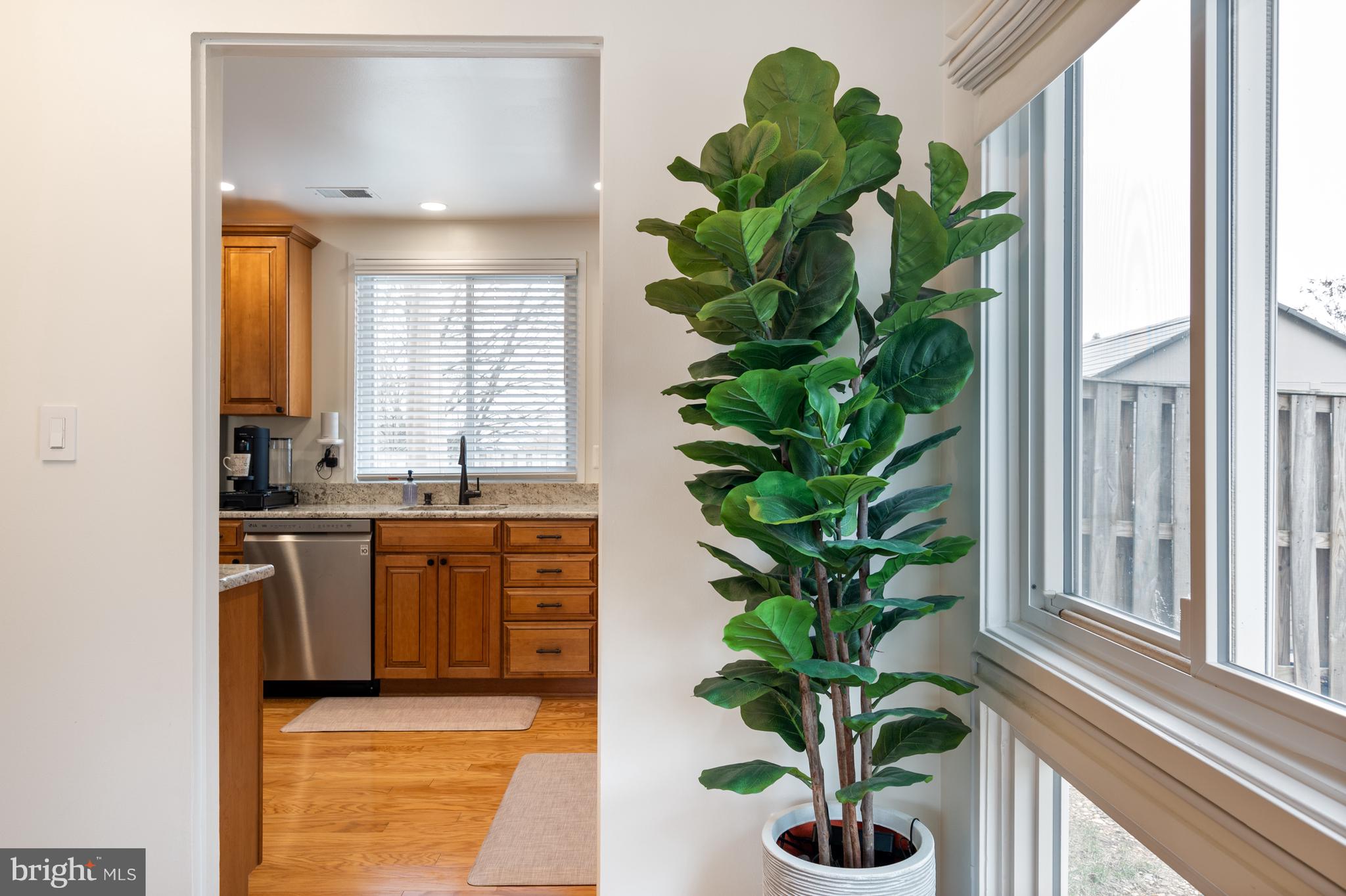 STONEYBROOKE - Residential