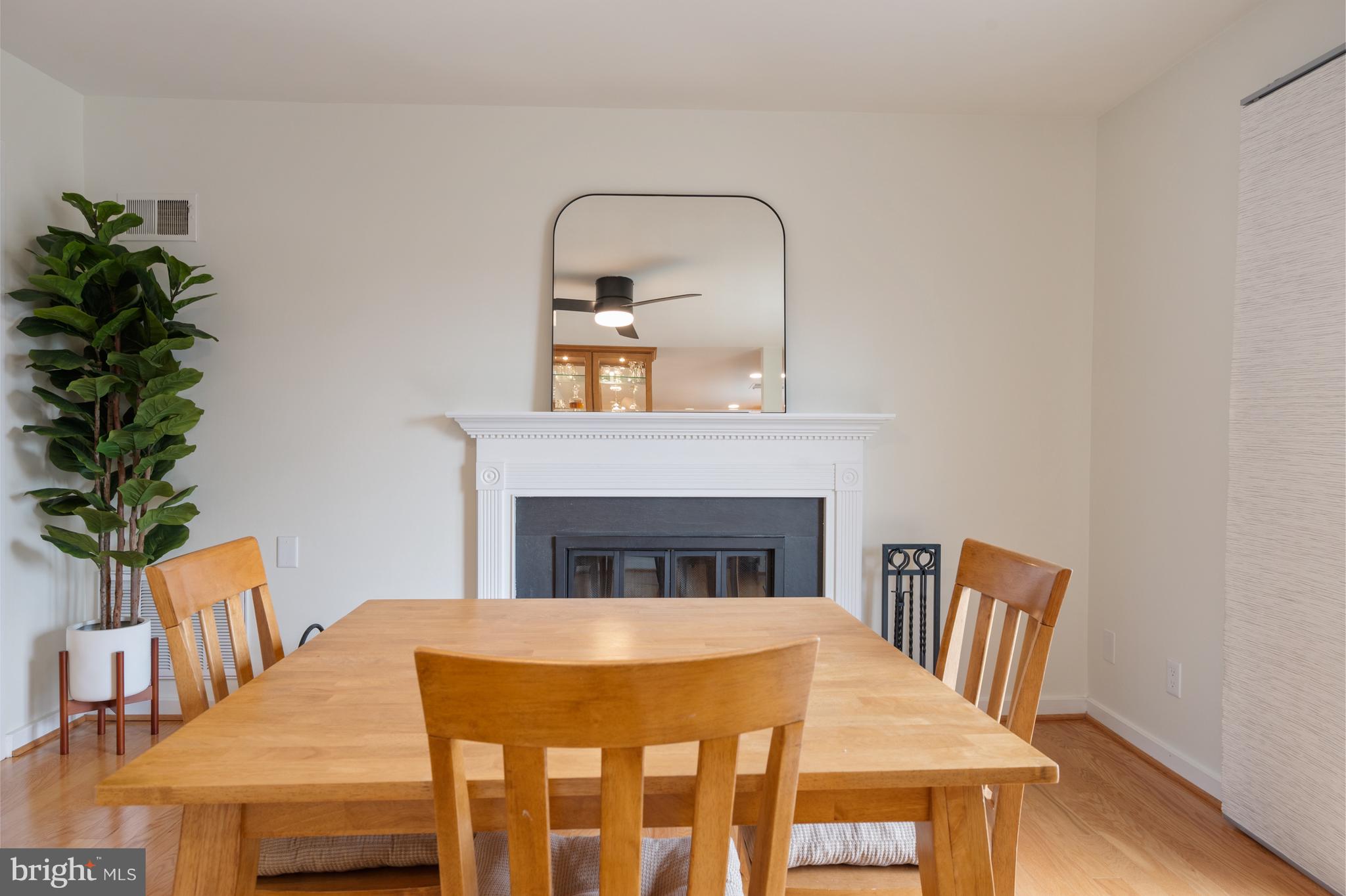 STONEYBROOKE - Residential