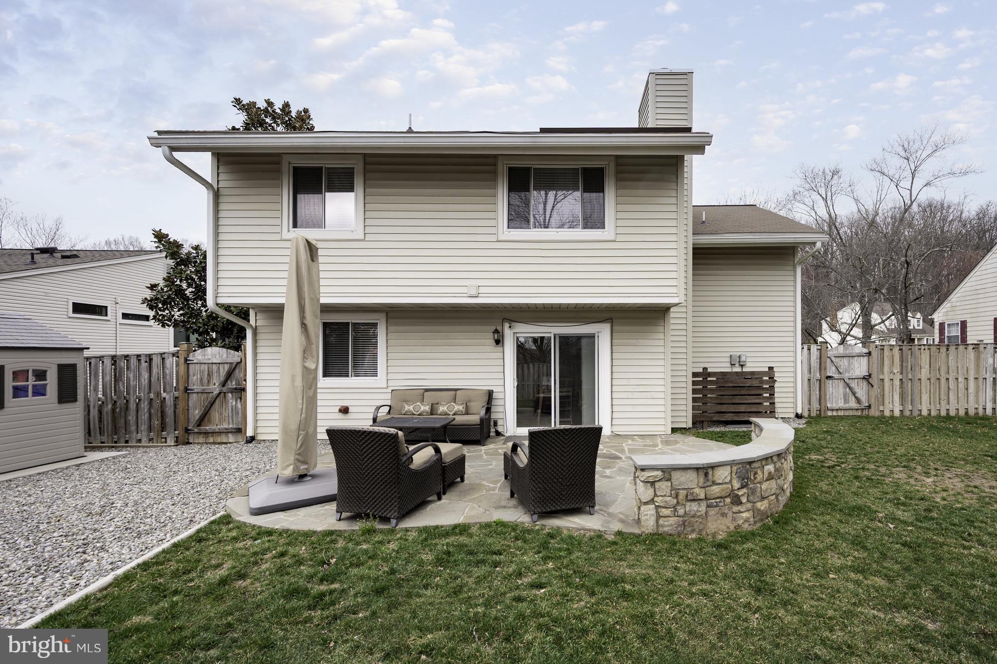 STONEYBROOKE - Residential