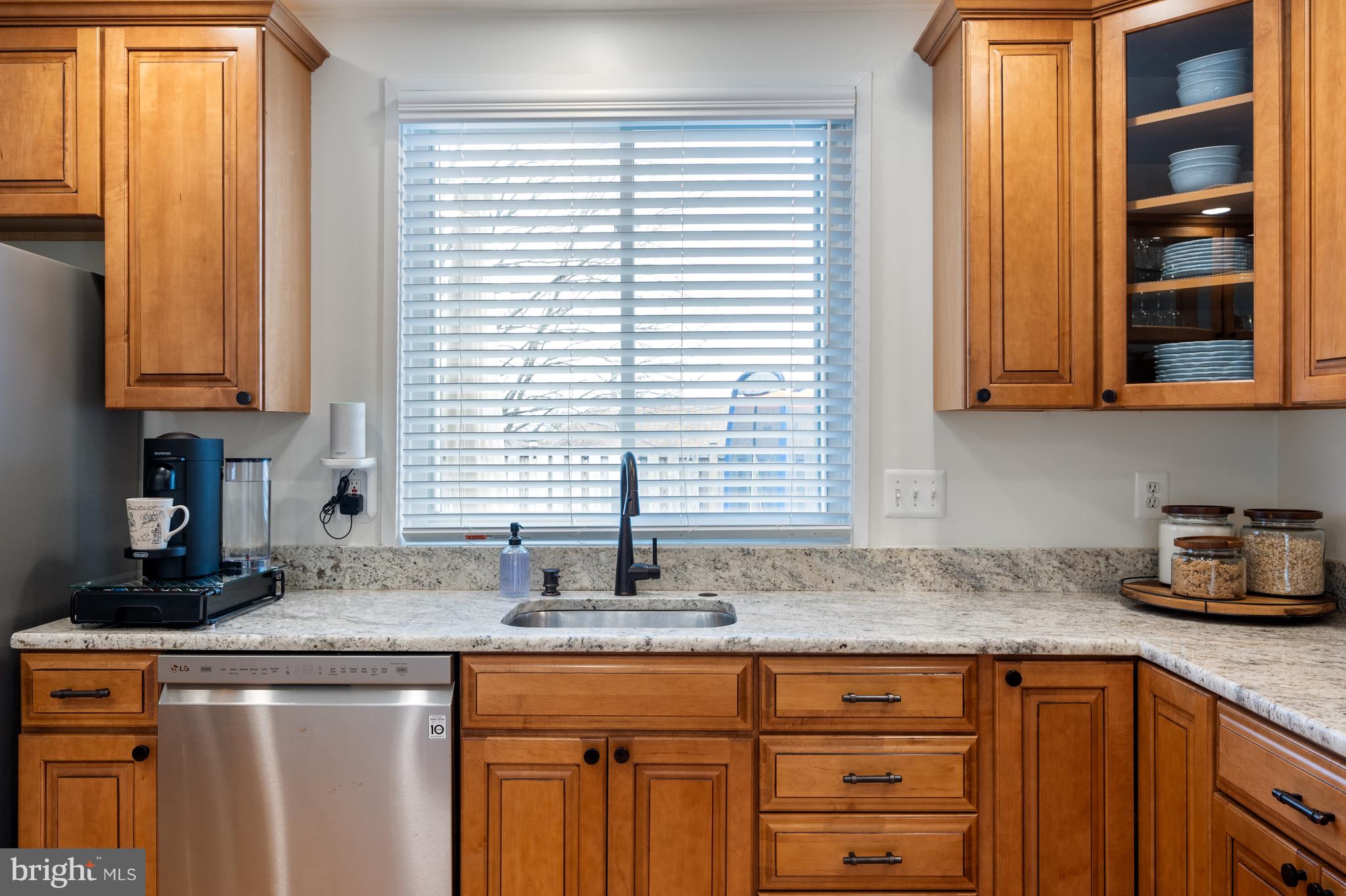 STONEYBROOKE - Residential