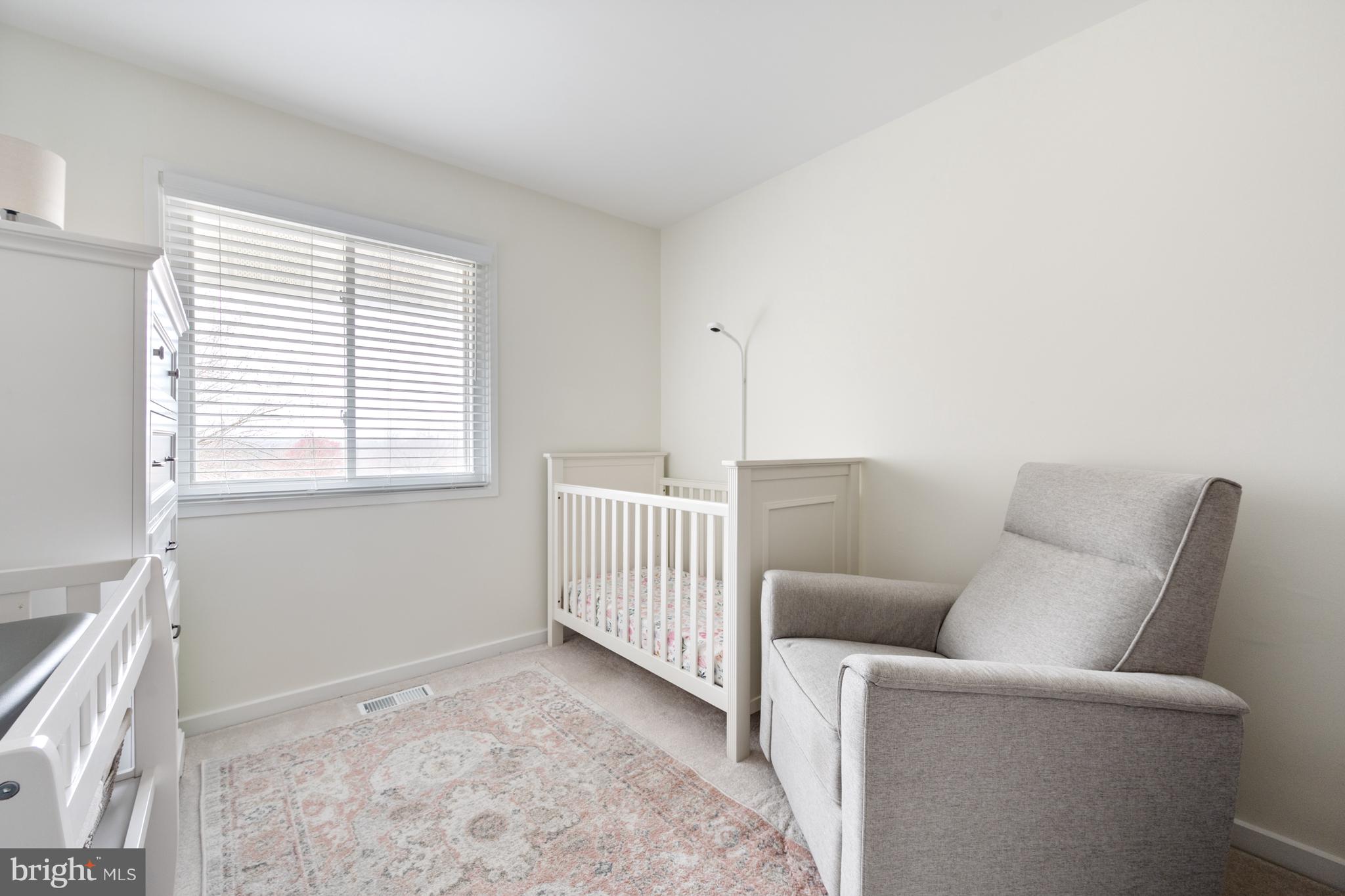 STONEYBROOKE - Residential