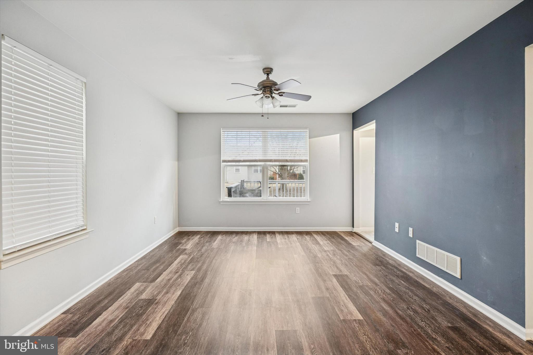 215 PRINCE WILLIAM WAY