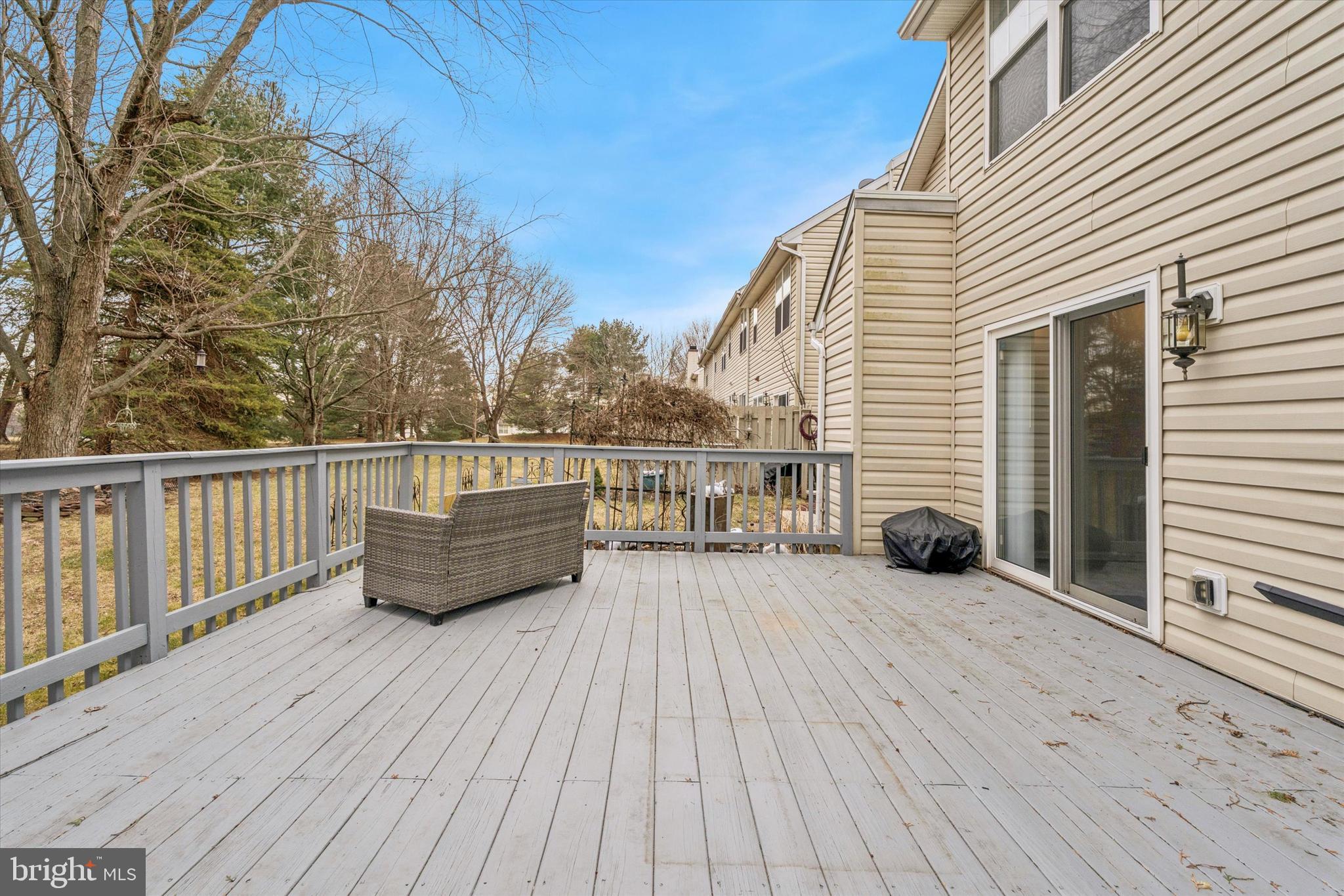 THE HIGHLANDS - Residential