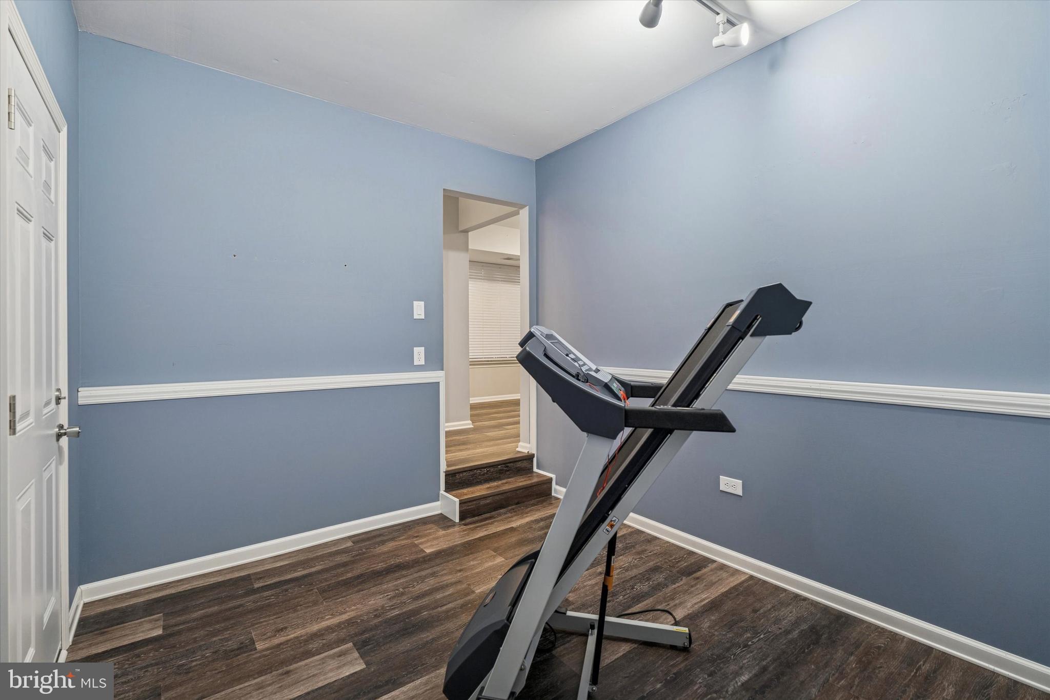 THE HIGHLANDS - Residential