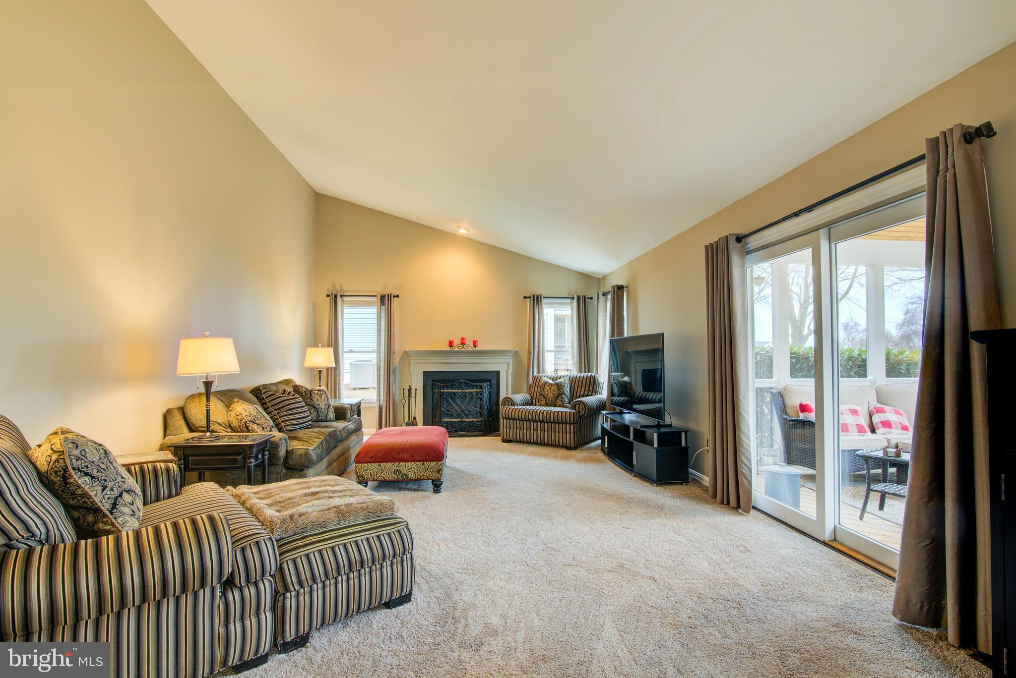 VILLAGES OF PURCELLVILLE - Residential