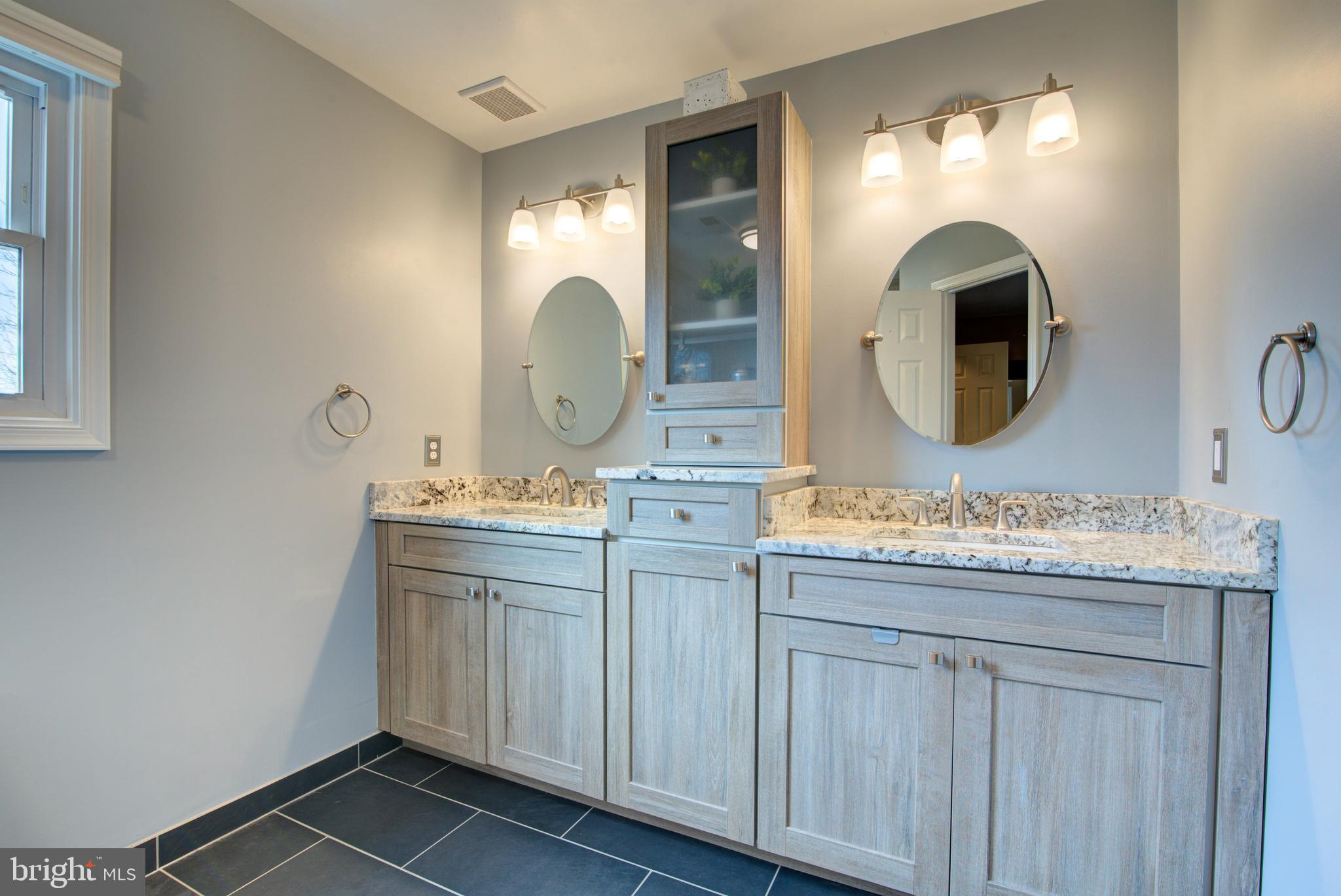 VILLAGES OF PURCELLVILLE - Residential