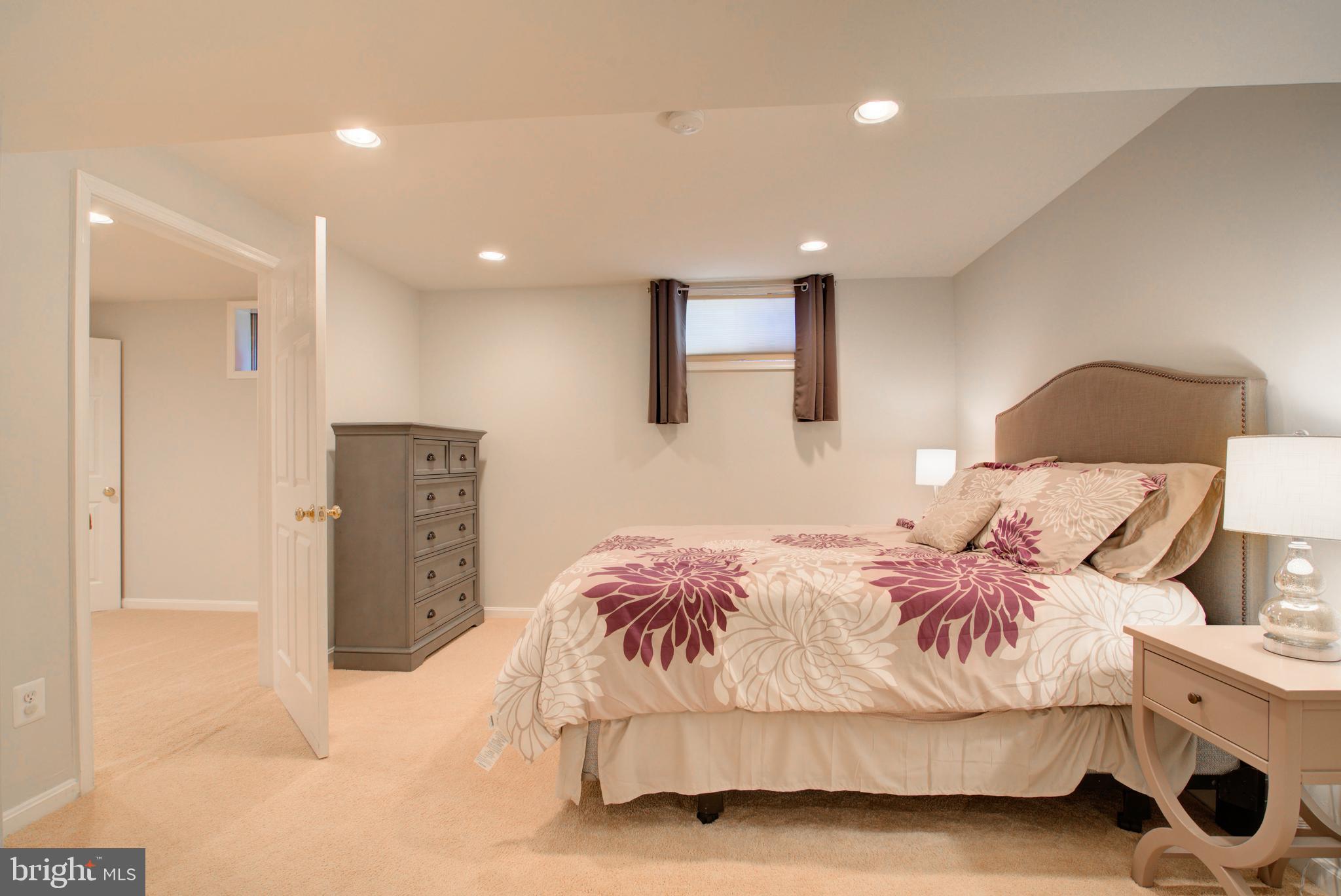 VILLAGES OF PURCELLVILLE - Residential