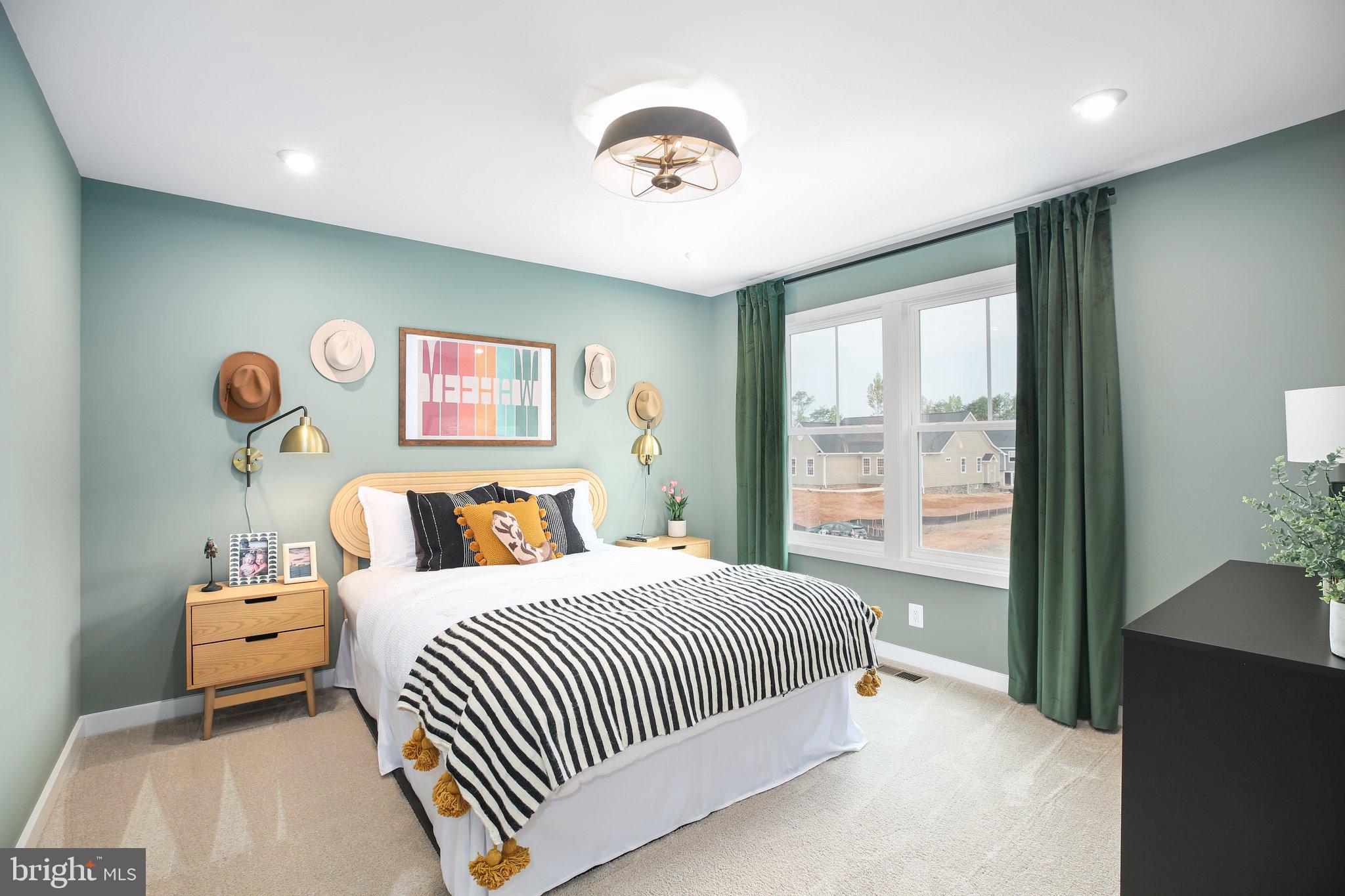 PELHAM'S CROSSING - Residential