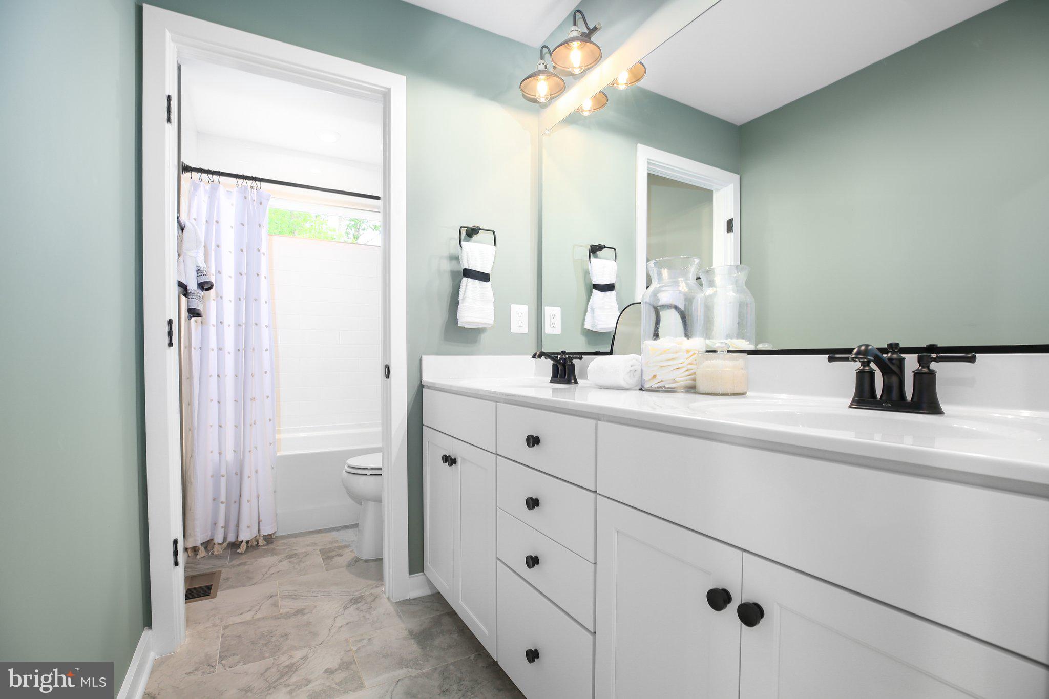 PELHAM'S CROSSING - Residential