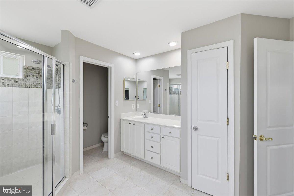 CLARKSBURG TOWN CENTER - Residential Lease