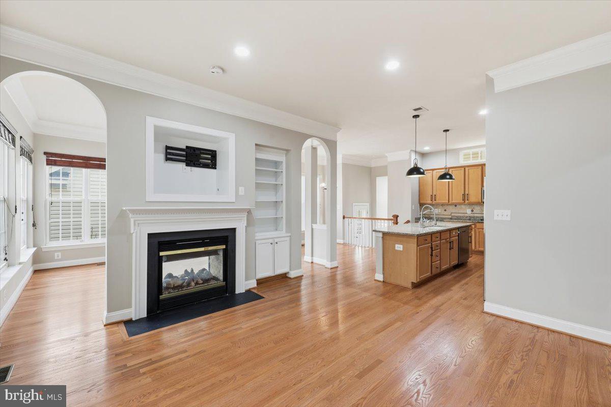 CLARKSBURG TOWN CENTER - Residential Lease