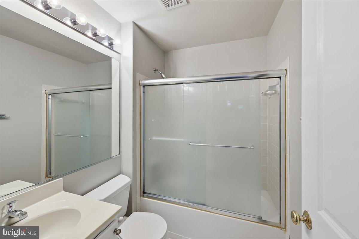 CLARKSBURG TOWN CENTER - Residential Lease