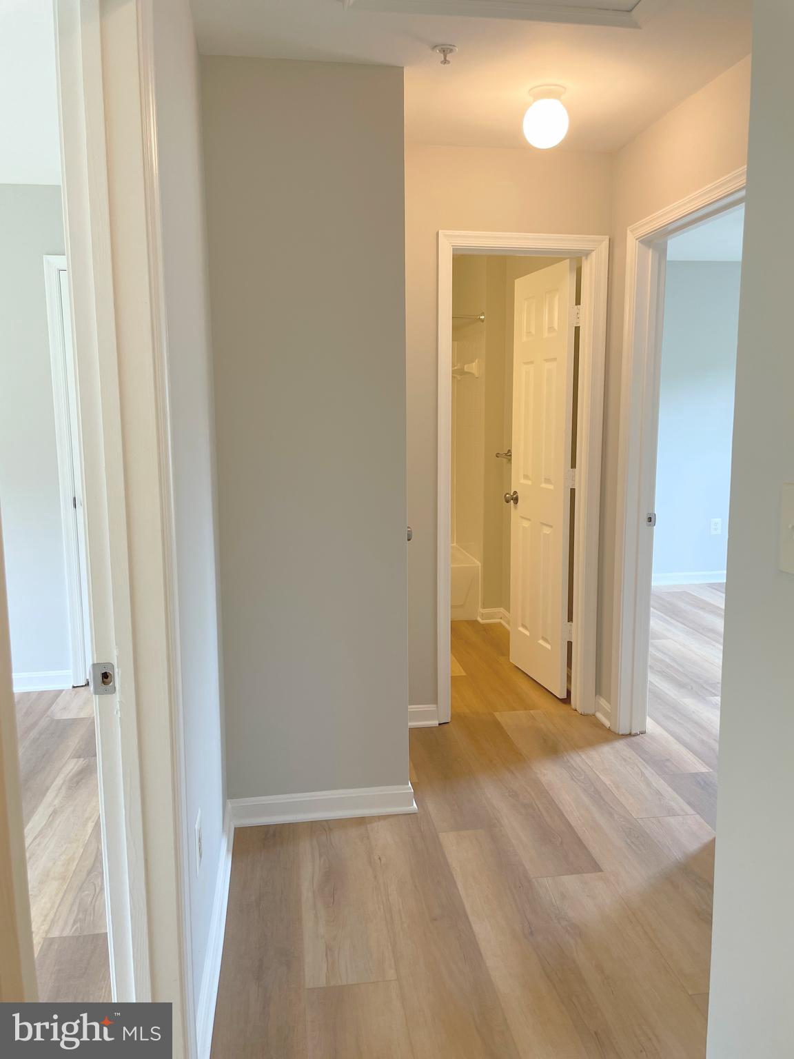 KINGSVIEW RIDGE - Residential Lease