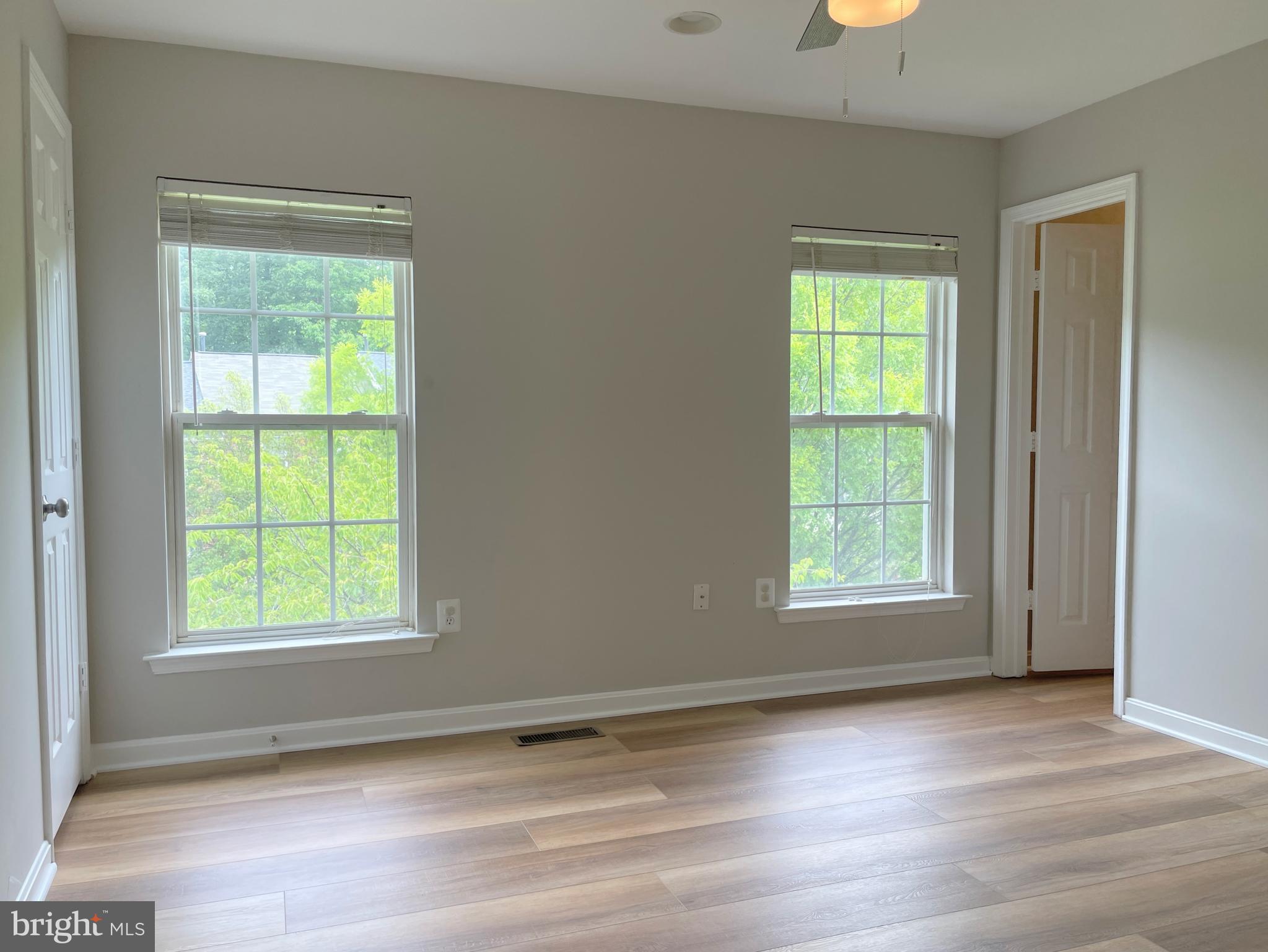 KINGSVIEW RIDGE - Residential Lease