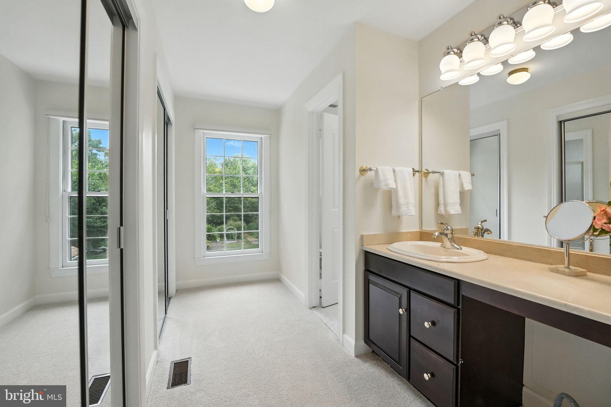 VIRGINIA RUN - Residential