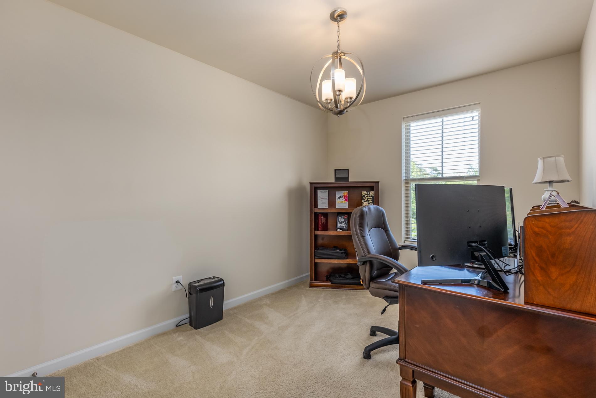 BRADLEY SQUARE - Residential