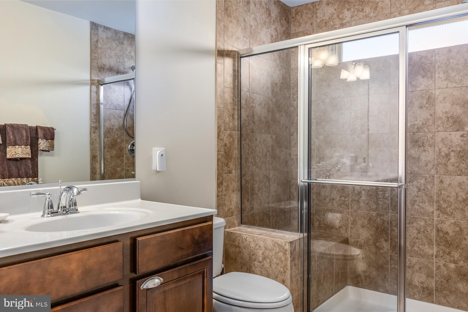 BRADLEY SQUARE - Residential