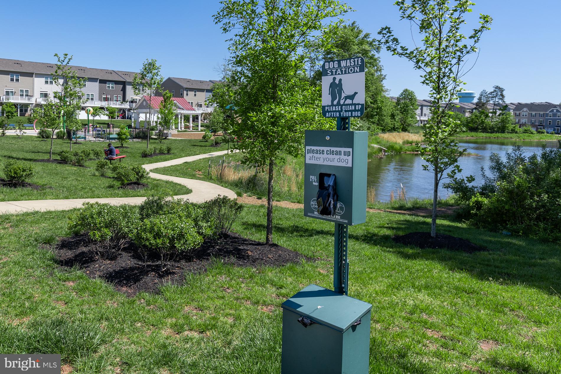 BRADLEY SQUARE - Residential