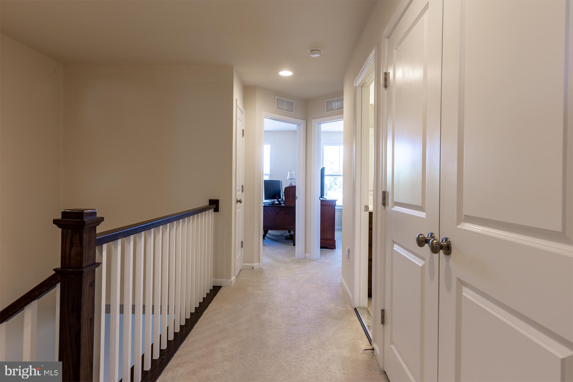 BRADLEY SQUARE - Residential