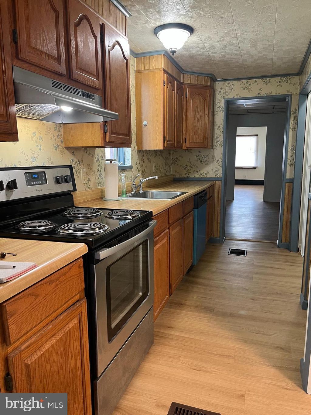 Photo of 28 Main Street, MIDDLEPORT, PA 17953 (MLS # PASK2024204)