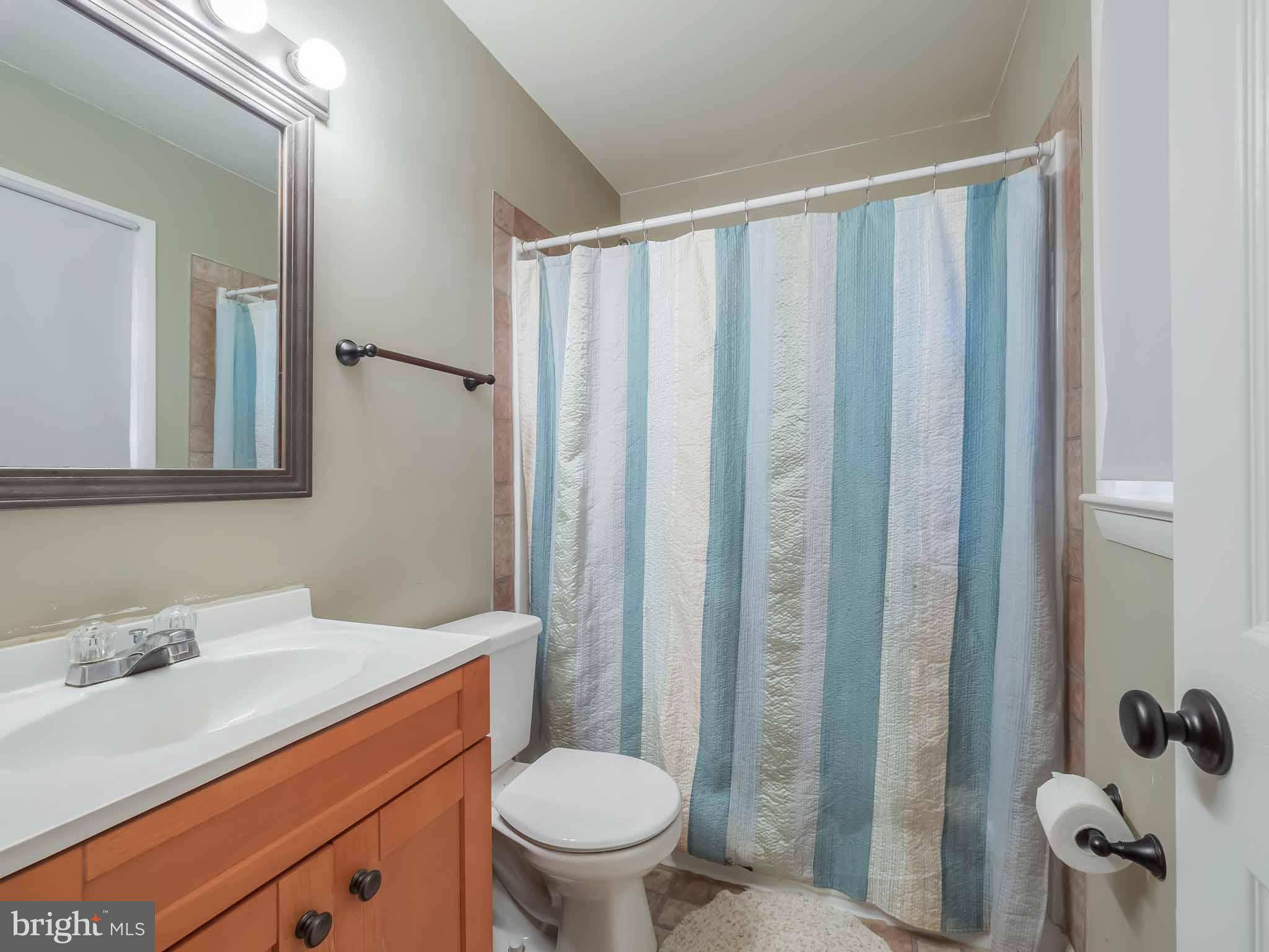 HILLMEADE MANOR - Residential