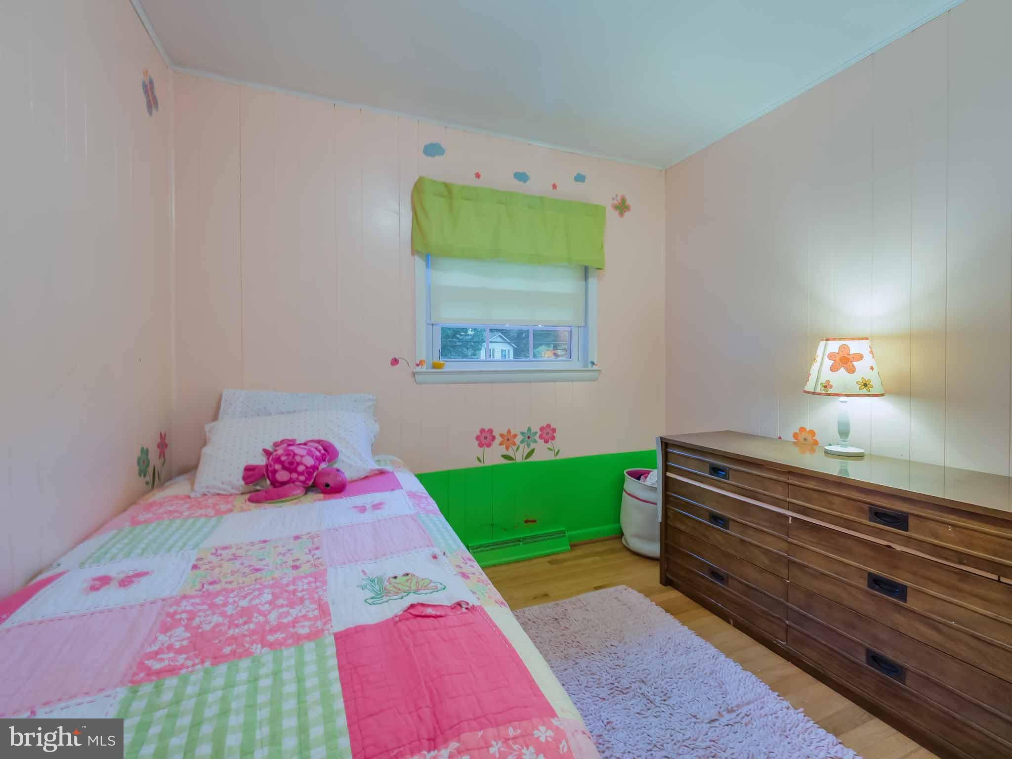 HILLMEADE MANOR - Residential