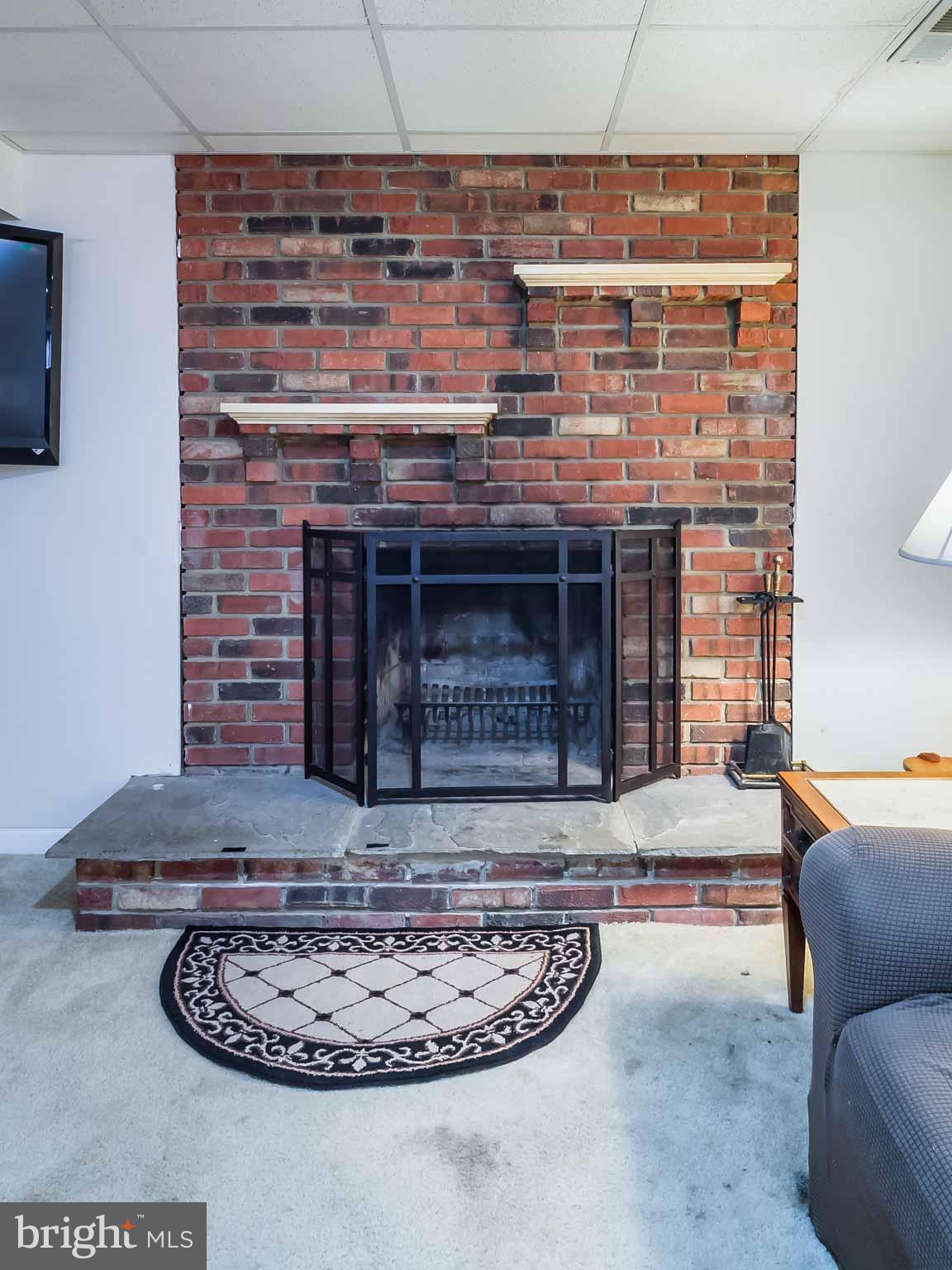 HILLMEADE MANOR - Residential