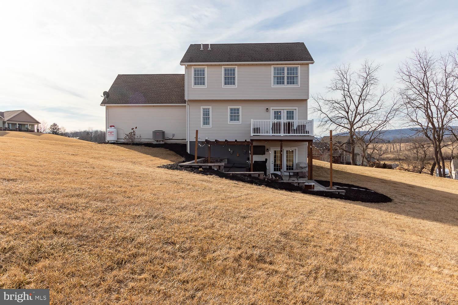 SINKING CREEK - Residential