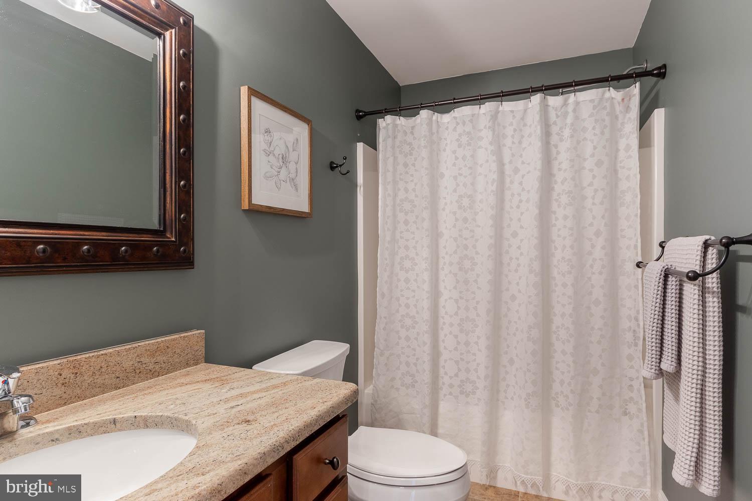 SINKING CREEK - Residential