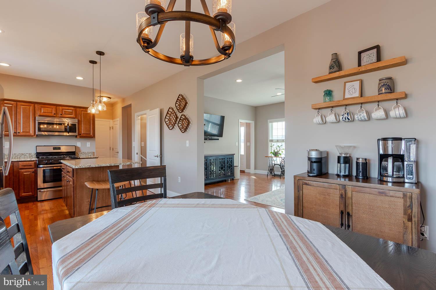 SINKING CREEK - Residential