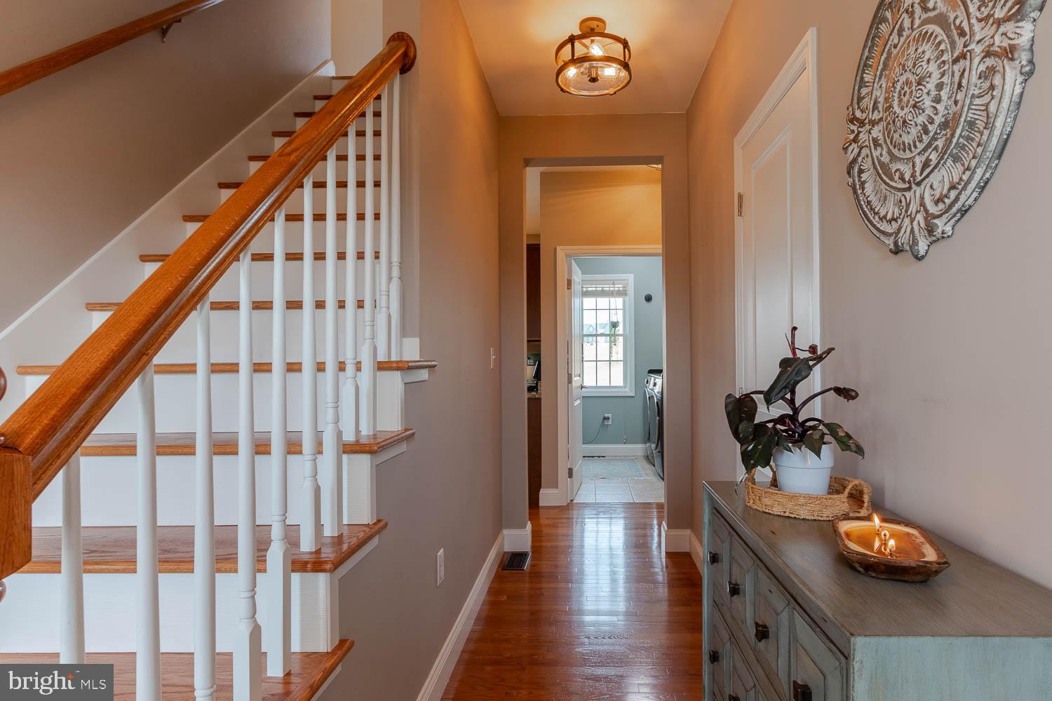 SINKING CREEK - Residential