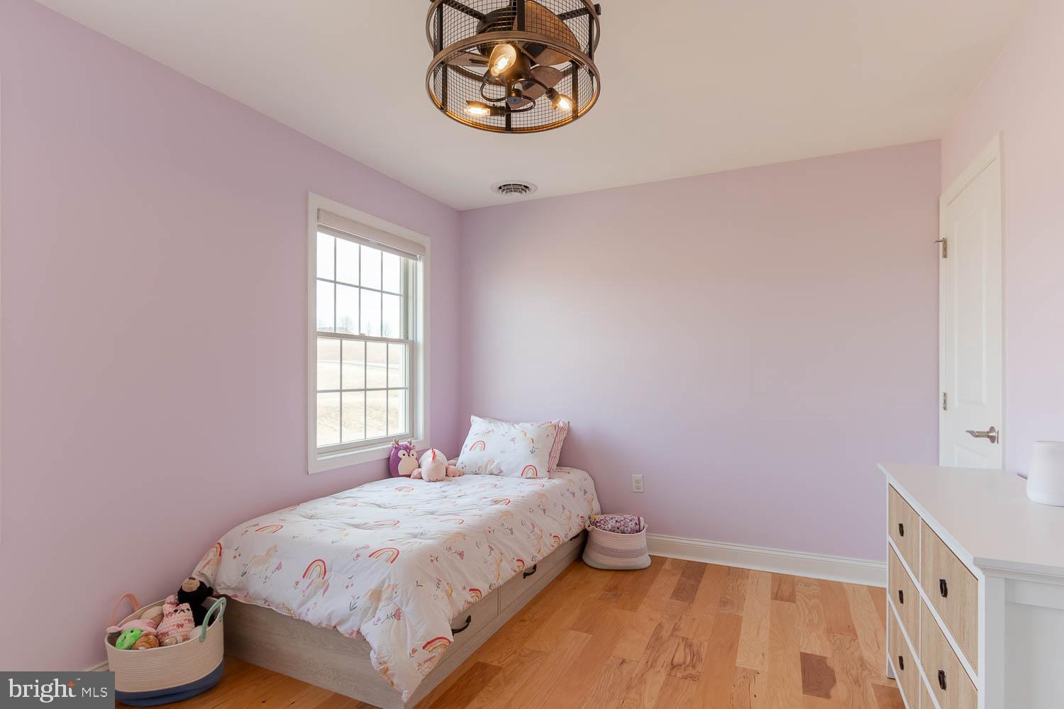 SINKING CREEK - Residential