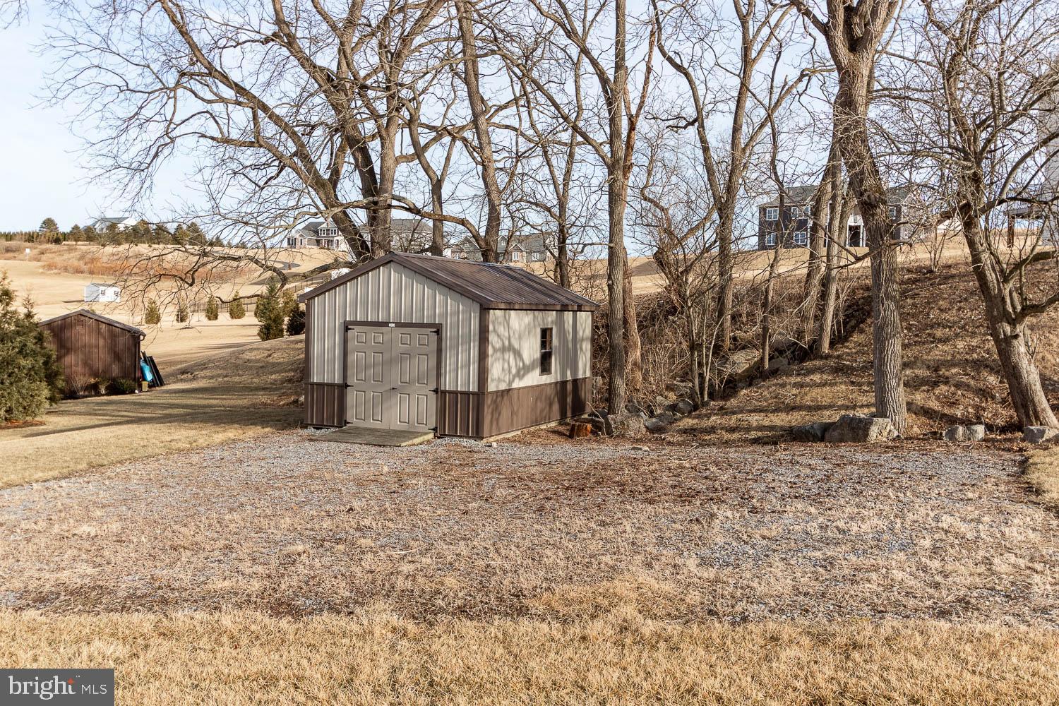 SINKING CREEK - Residential