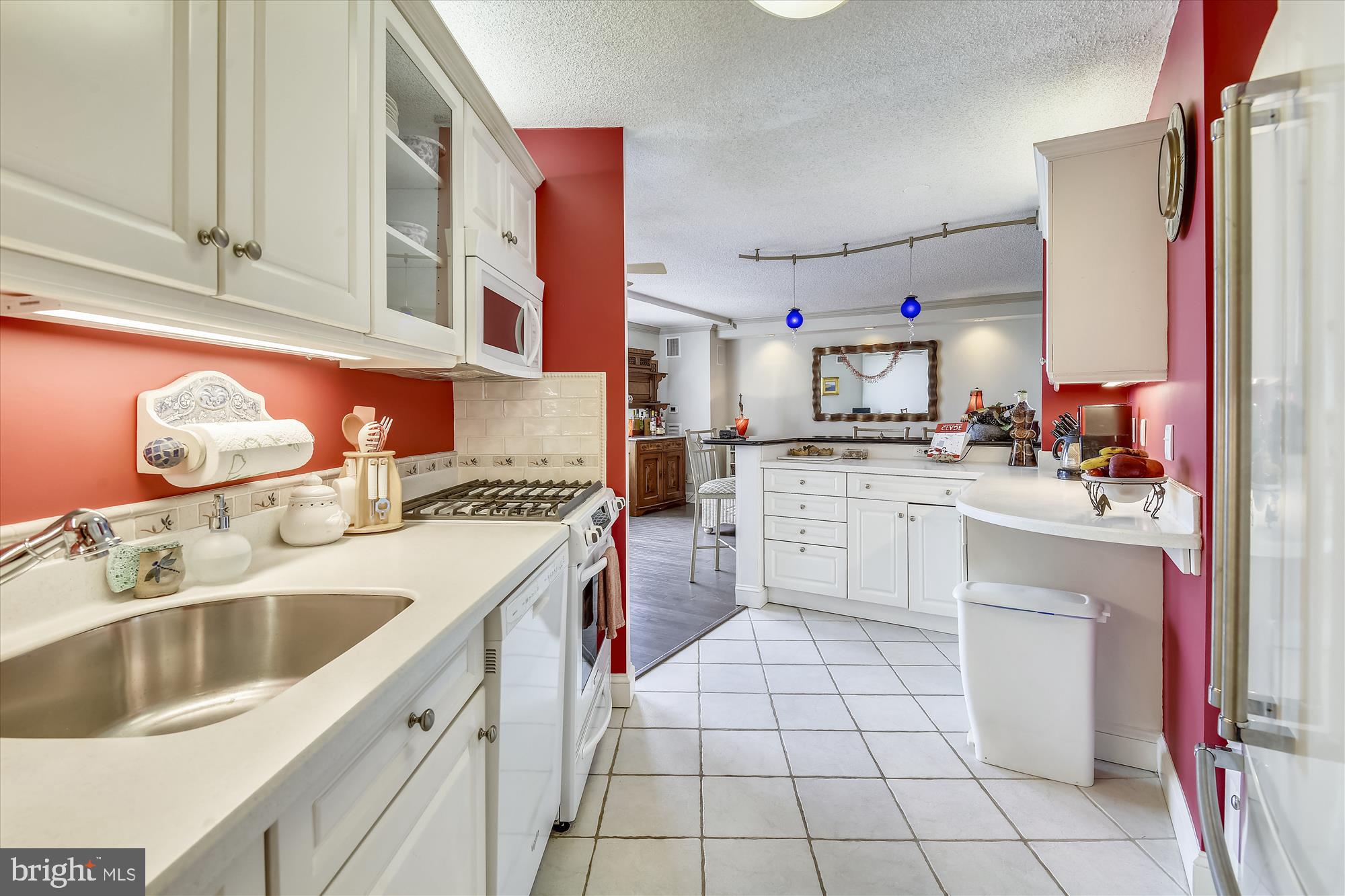 MARINA TOWERS - Residential