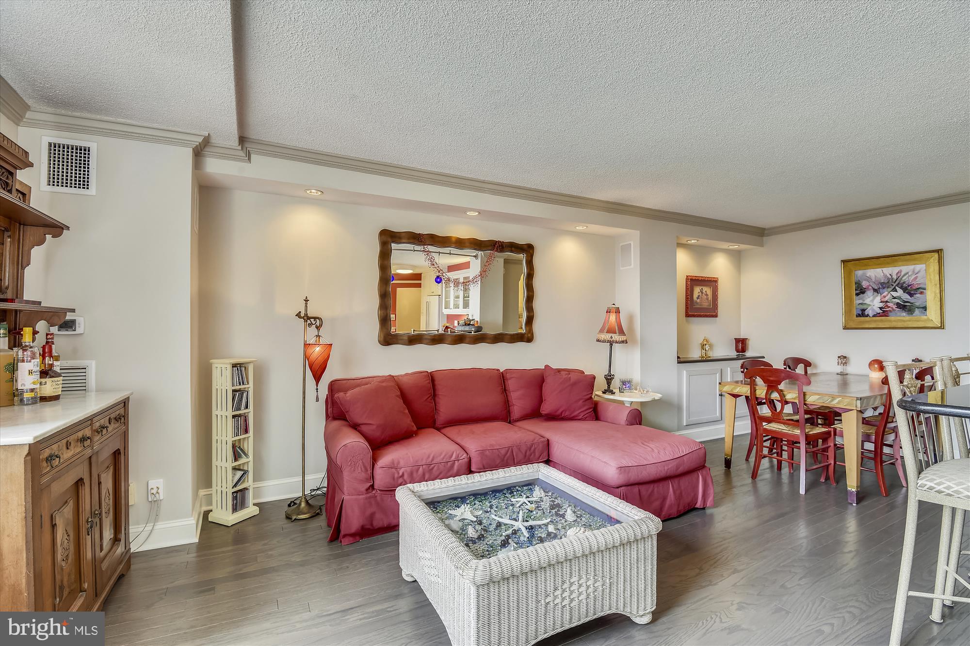 MARINA TOWERS - Residential