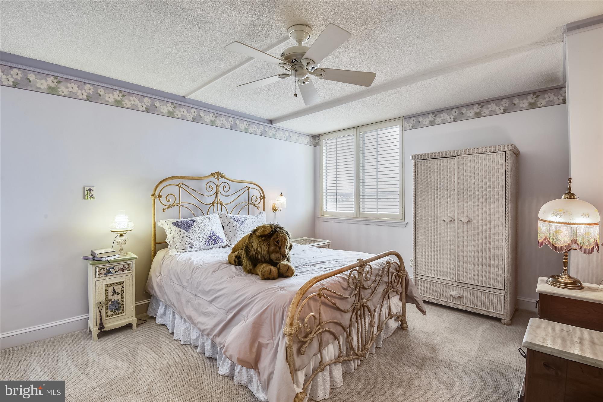 MARINA TOWERS - Residential