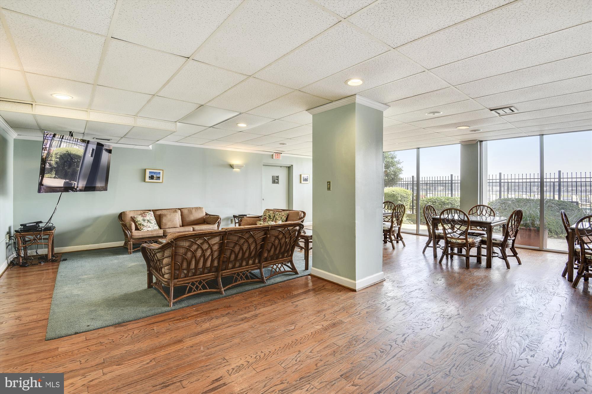 MARINA TOWERS - Residential