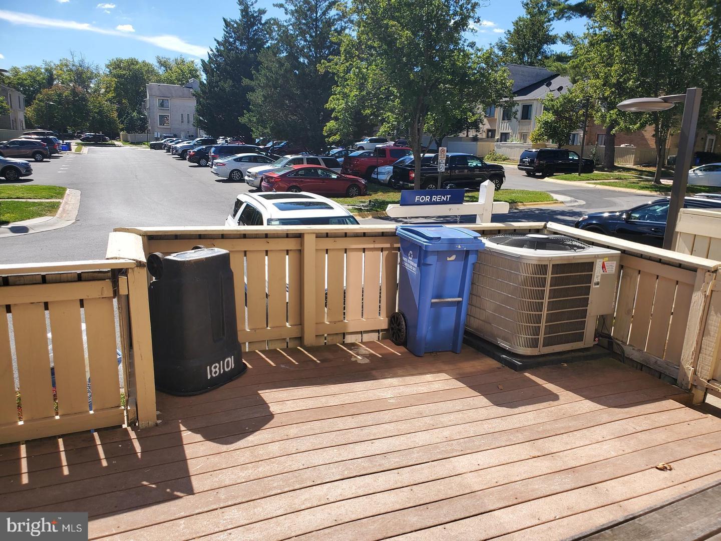 CLUBSIDE - Residential Lease