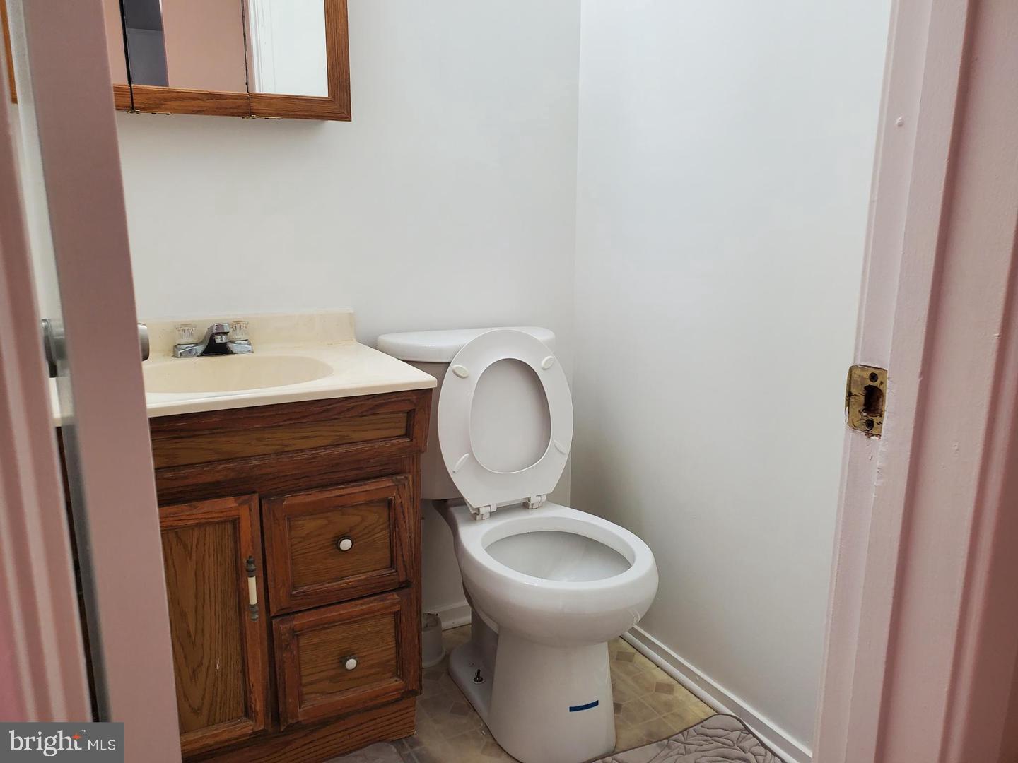 CLUBSIDE - Residential Lease