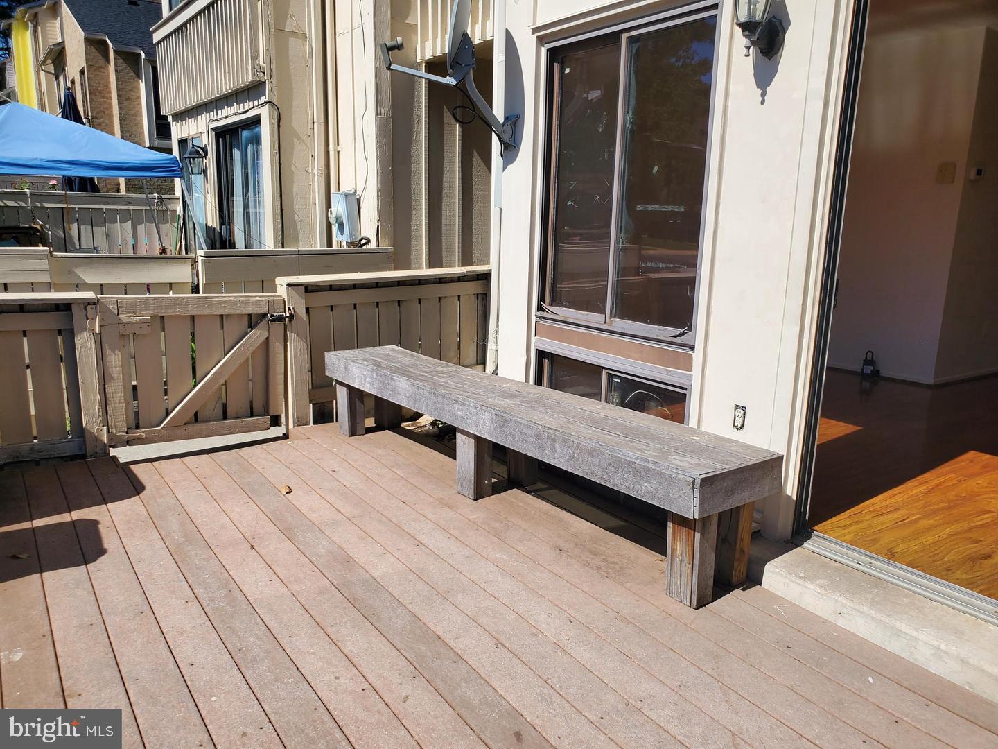 CLUBSIDE - Residential Lease