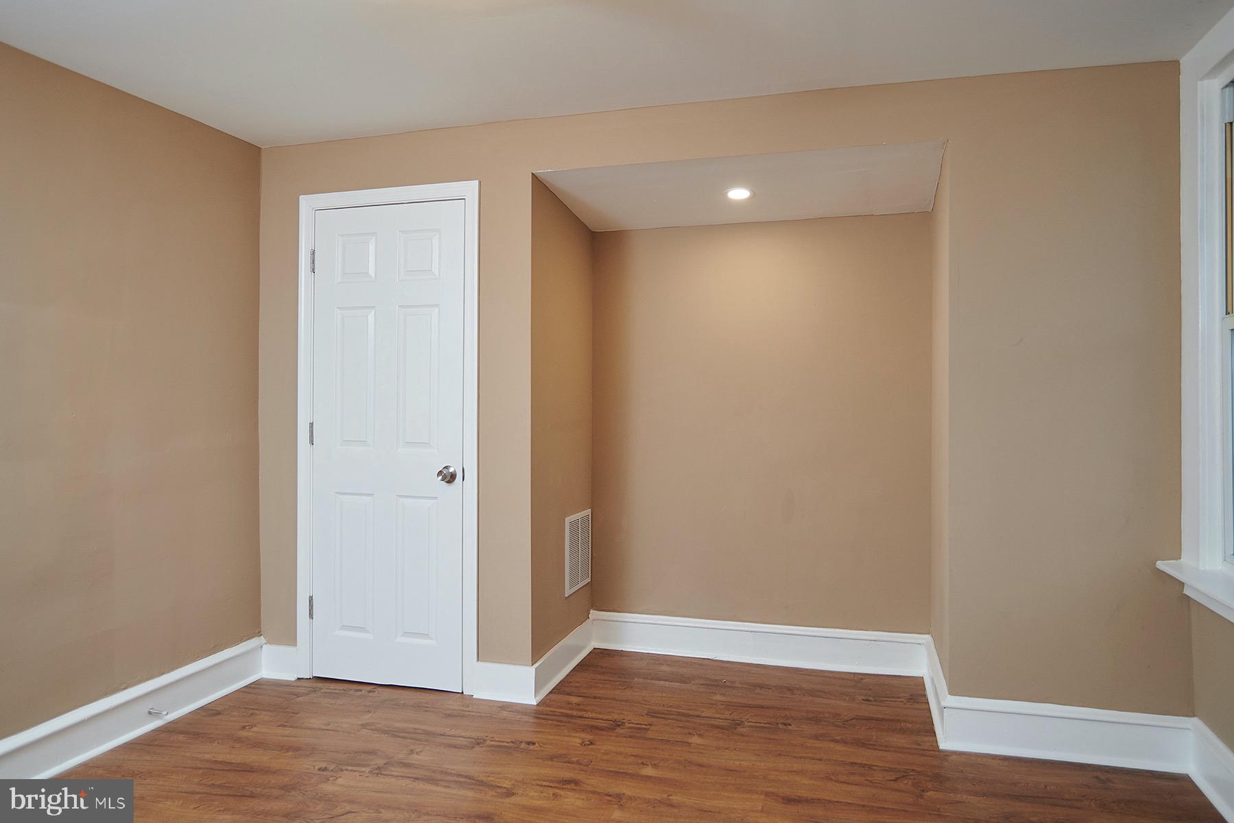 GERMANTOWN - Residential Lease