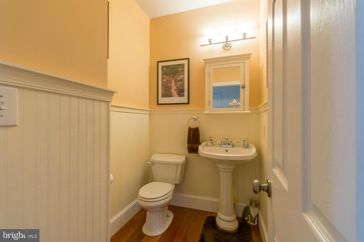 MEADOW BROOK - Residential